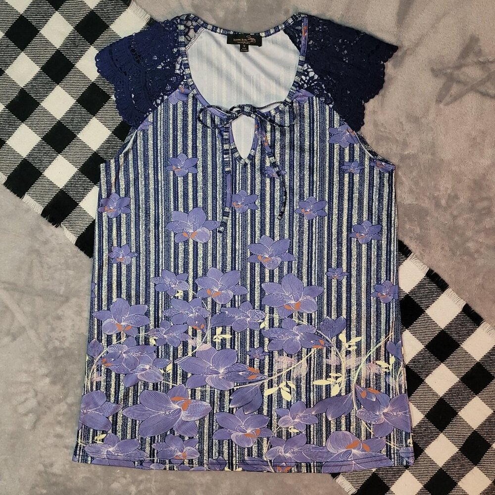 🎃 M | Suzanne Betro | Peek-A-Boo Lace Shoulder Sleeveless Blouse